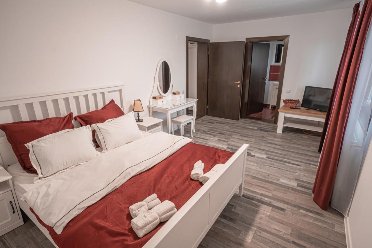 Guest house Casa Danei *